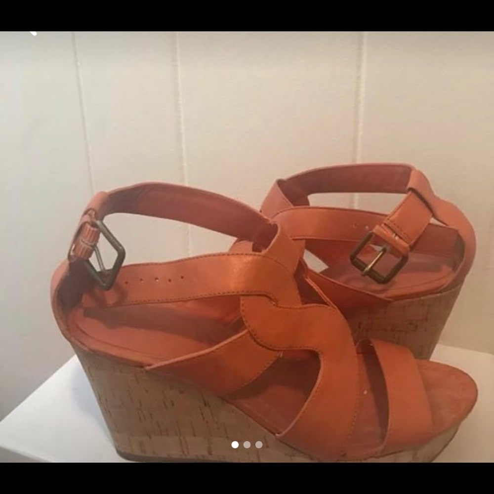 NINE WEST WEDGE SIZE 7